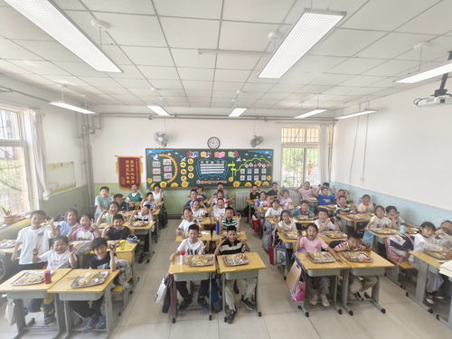 弘揚傳統文化,共度端午佳節——煙臺星海藝校舉行端午節主題班會活動